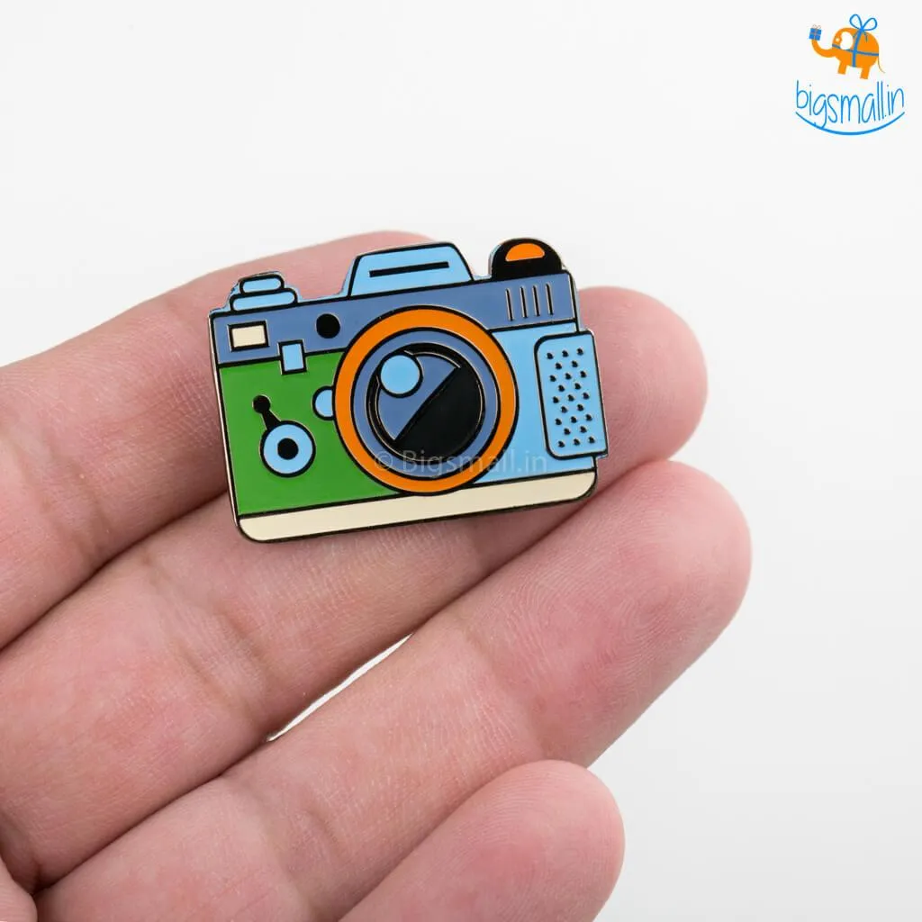 Camera Metallic Lapel Pin