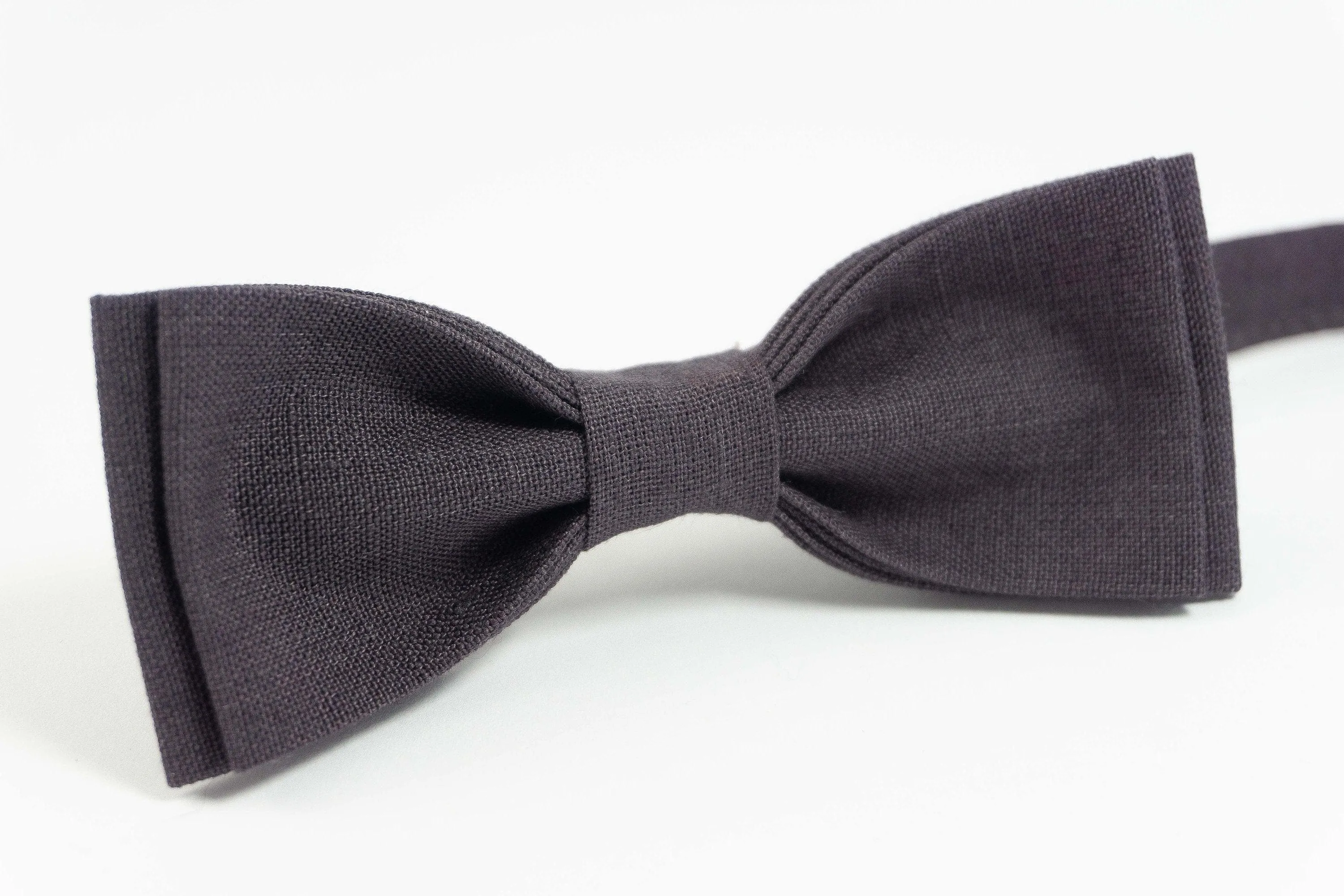 Dark brown linen bow tie for boys | Linen wedding bow tie for groomsmen