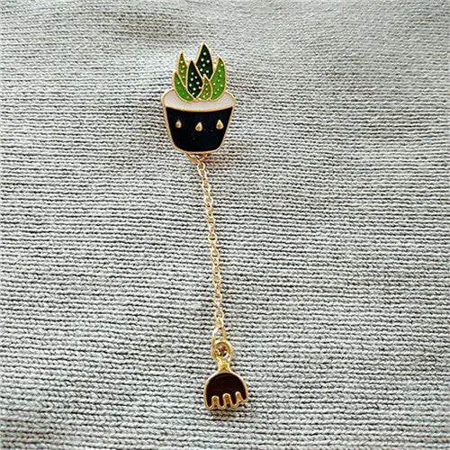 The new fashion Lovely green cactus Bonsai plants Enamel girl brooch free shipping new drip pin badge  clothes pins wholesale