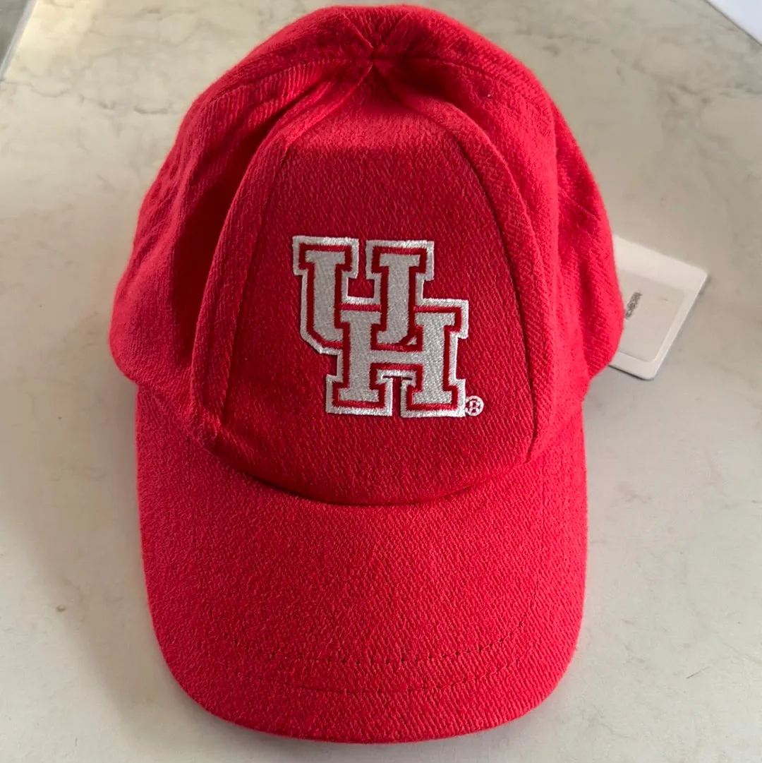 Varsity college baseball caps for the youngest fans (ages newborn to toddler)