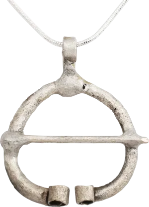 VIKING PROTECTIVE BROOCH C.900-1000 AD