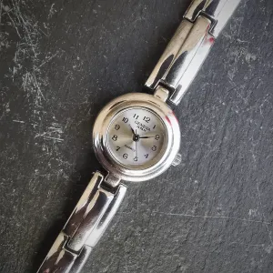 Vintage Women's GENEVA JAPAN Chrome Plated Quartz Watch